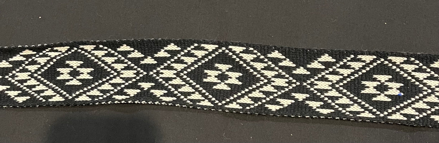 Black and Beige Pātiki - Taniko Band 2.5inch