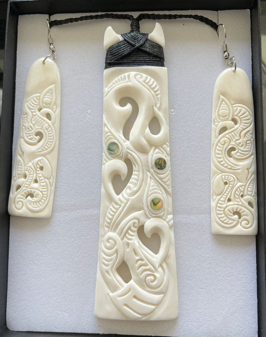 Bone Toki Set - Bone Necklace & Earrings