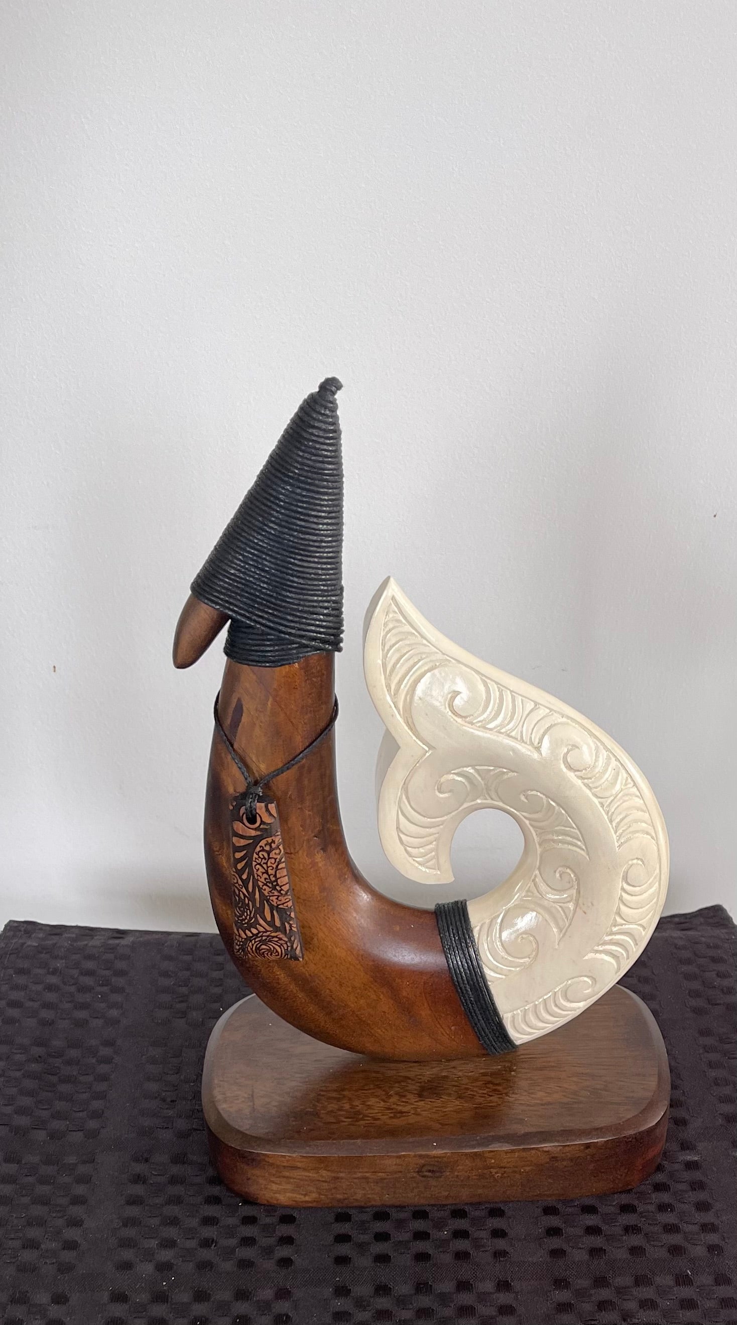 carved fish hook Hei Matau - Maori Fish Hook - Maori Carving