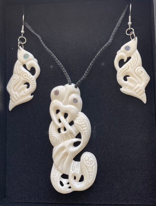 Bone Double Manaia Set - Bone Necklace & Earrings