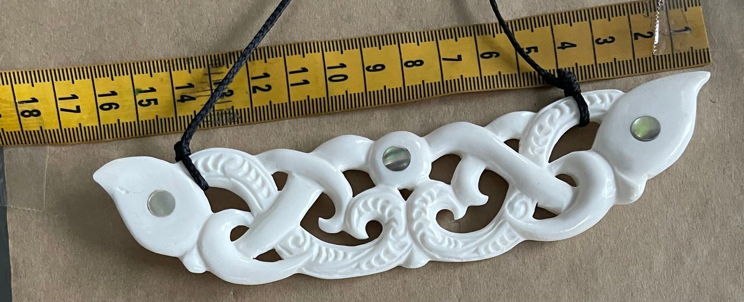 Manaia sideway Beef bone pendant