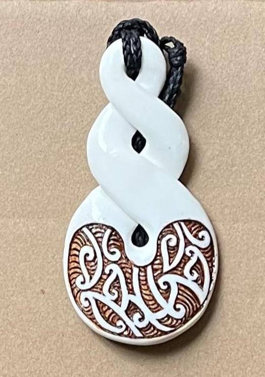 Pikorua - Maori Carving - Bone Necklace