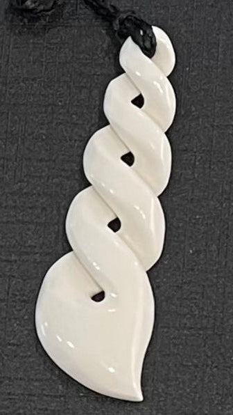 Pikorua Twist - Bone Carving Designs - Bone Necklace