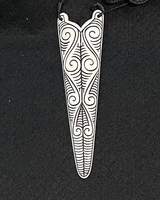 Toki Necklace - Maori Bone Carving - Bone necklace