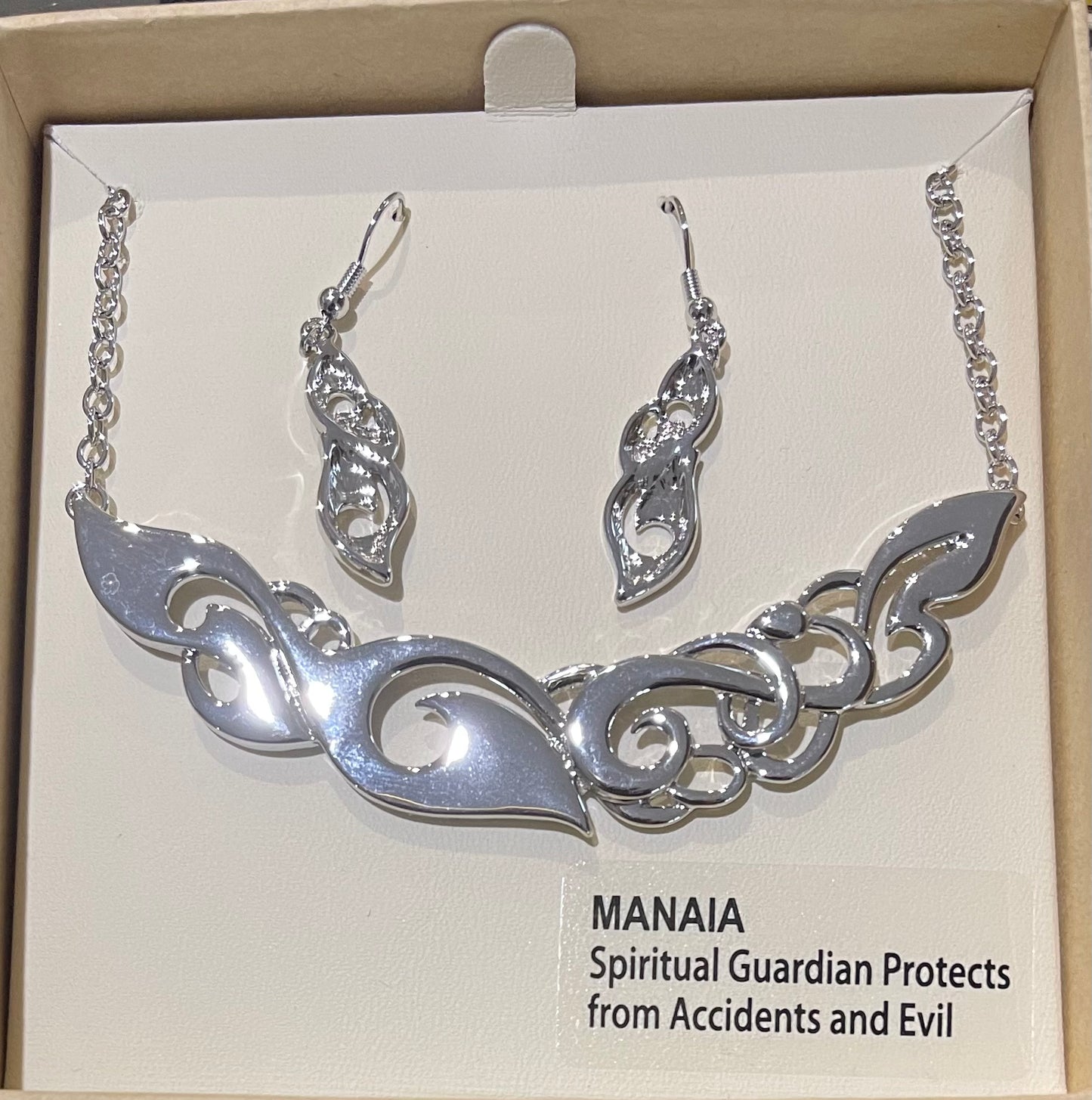 Silver Manaia Necklace and Earrings