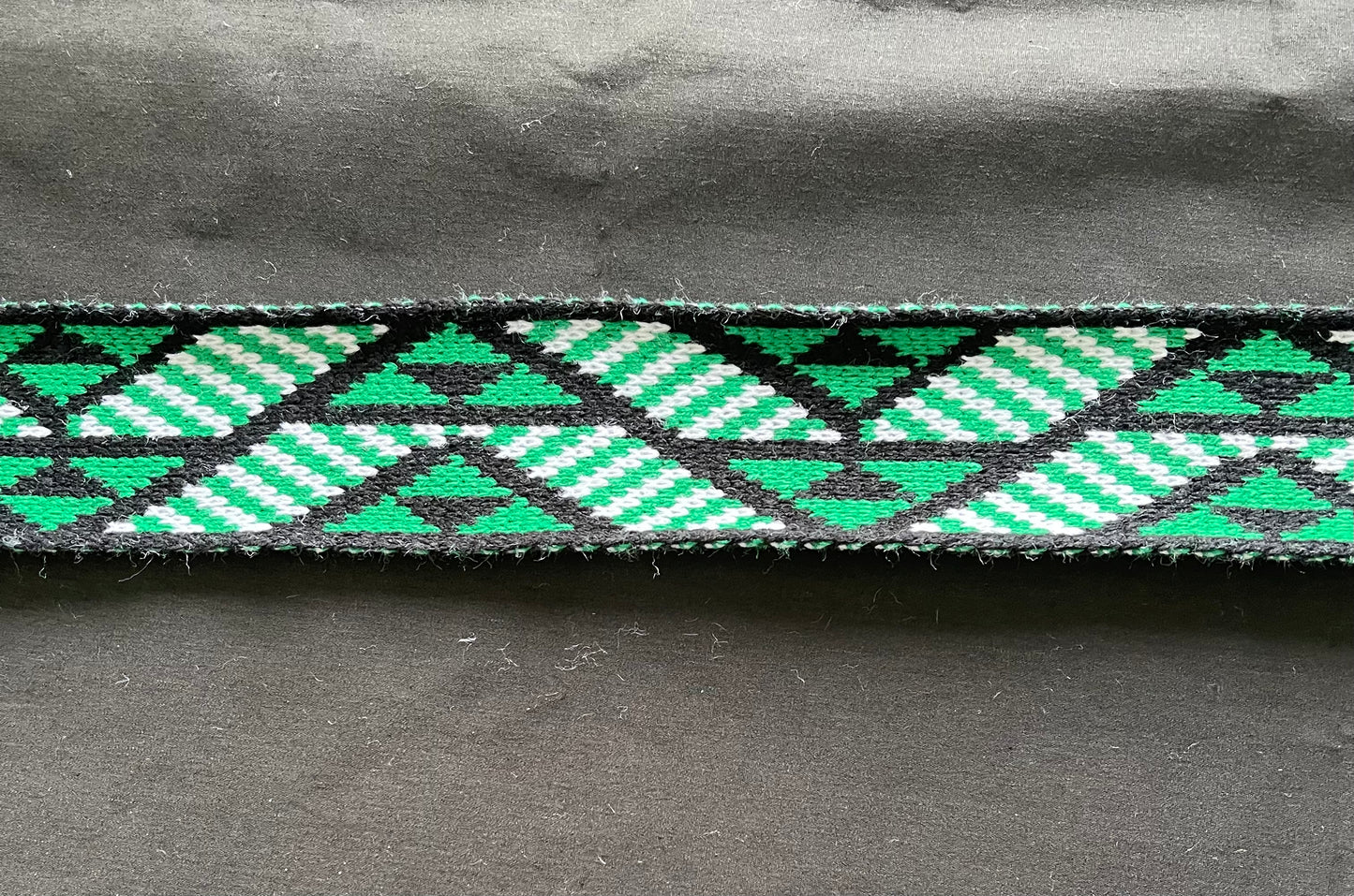 Ramona design - Taniko Band Emerald green