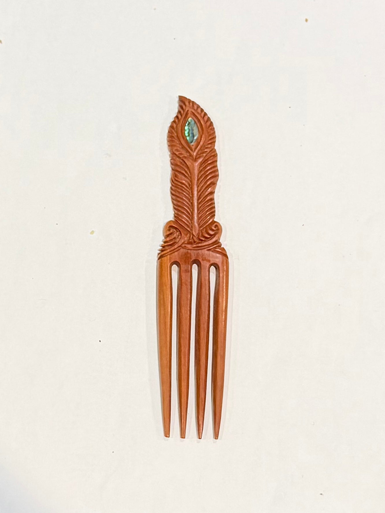 Wooden Feather 4 Prong Heru