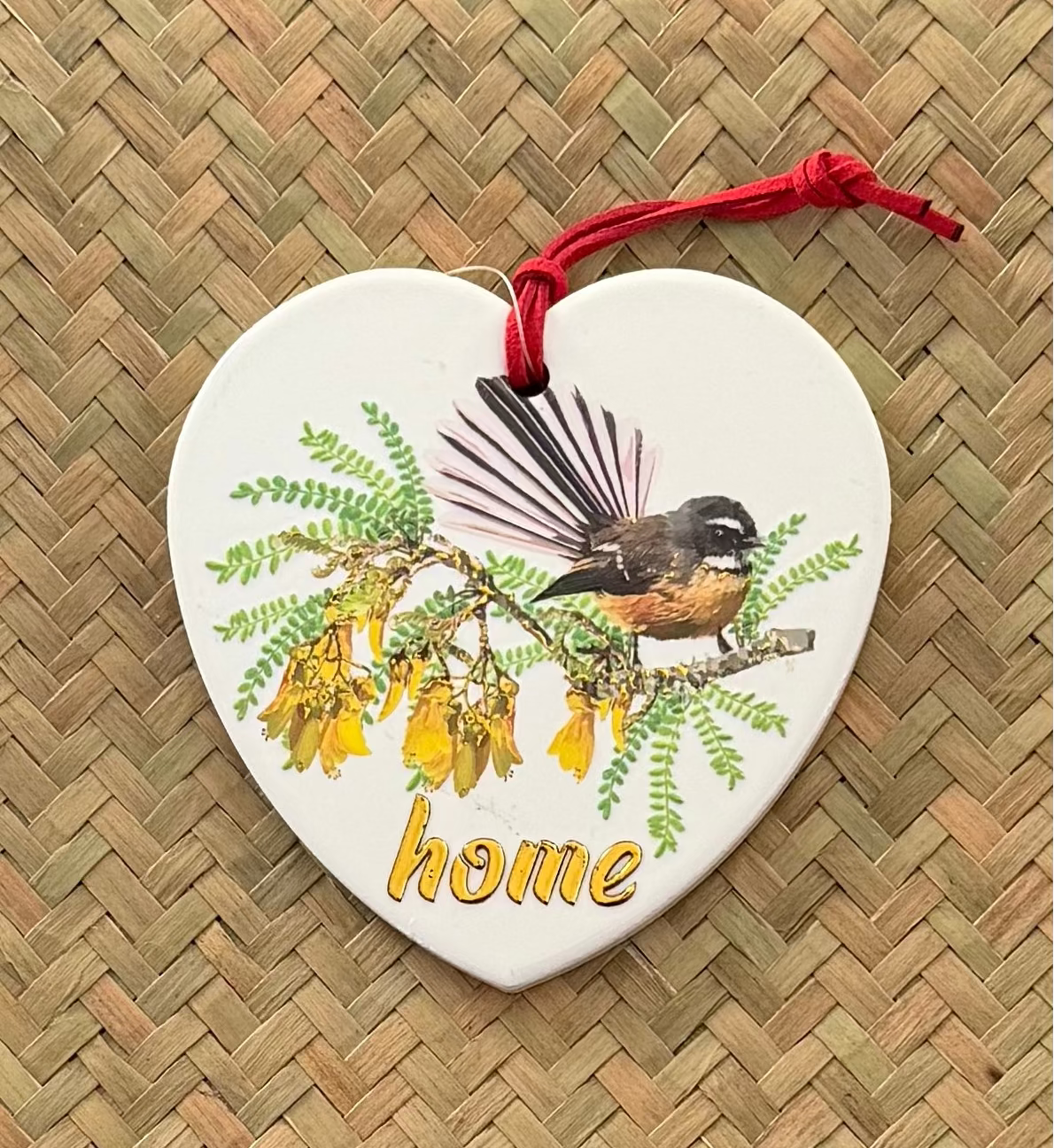 Ceramic 3D Heart Fantail in Kōwhai Tree with Home
