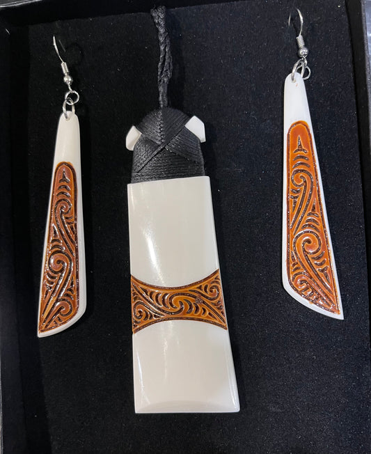 Bone Toki Set - Bone Necklace & Earrings