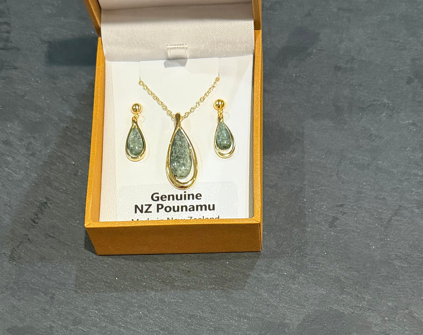 Pounamu Drop Set Crafted in the Wairararpa