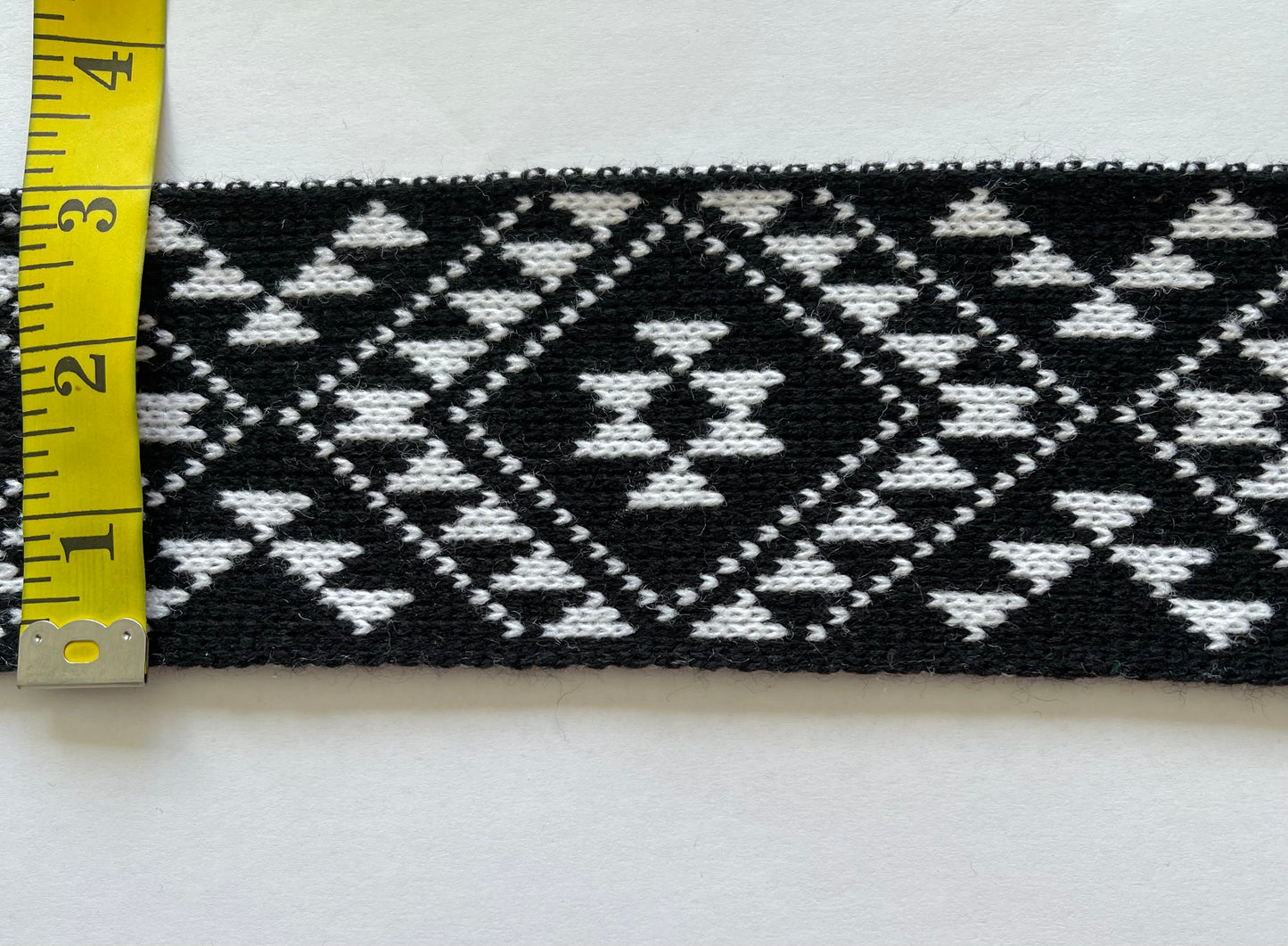 Black & White Taniko Band 5 mtr roll 2.5