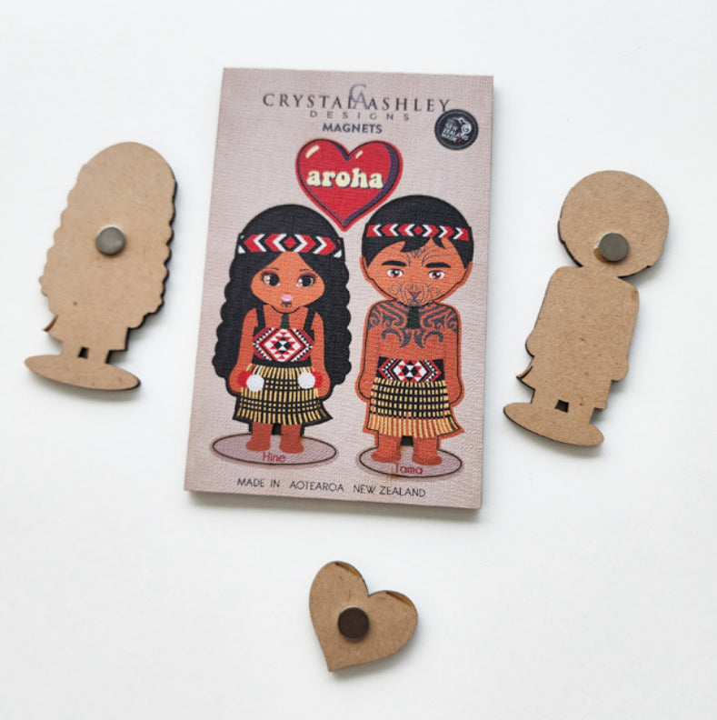 Pop-out kiwiana magnets boy and girl