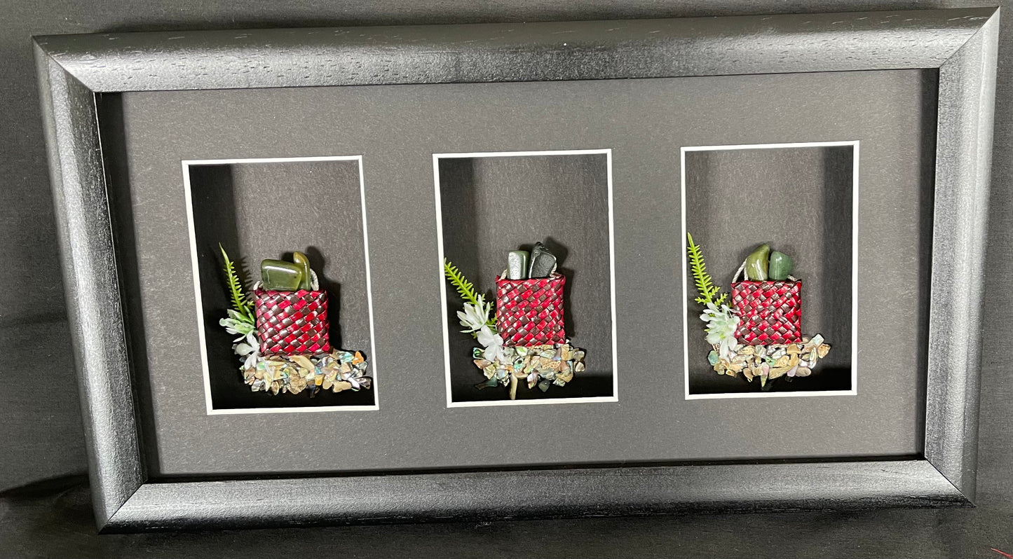 Framed 3 ketes