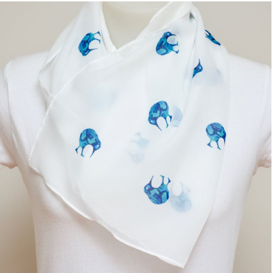 Maori Design Scarve Paua Kiwi