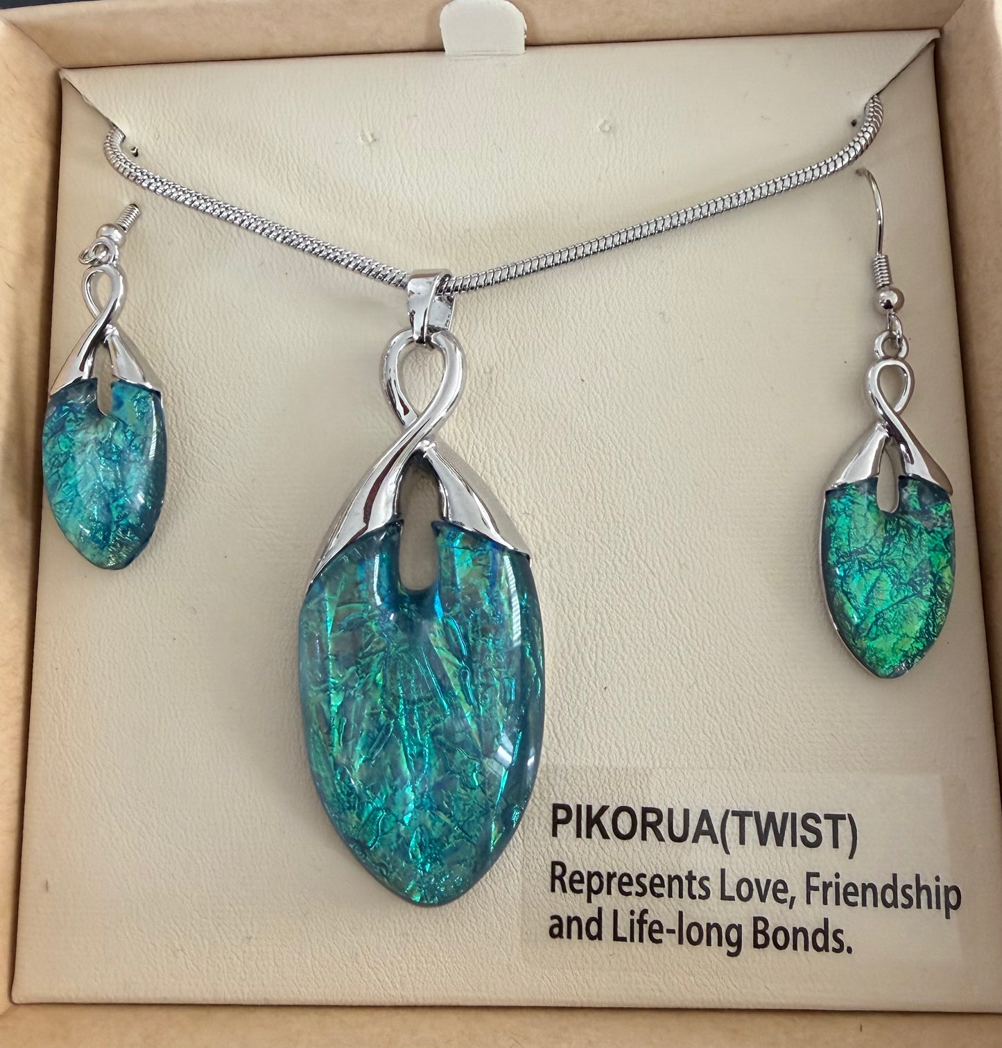Turquoise twist Necklace and Earrings