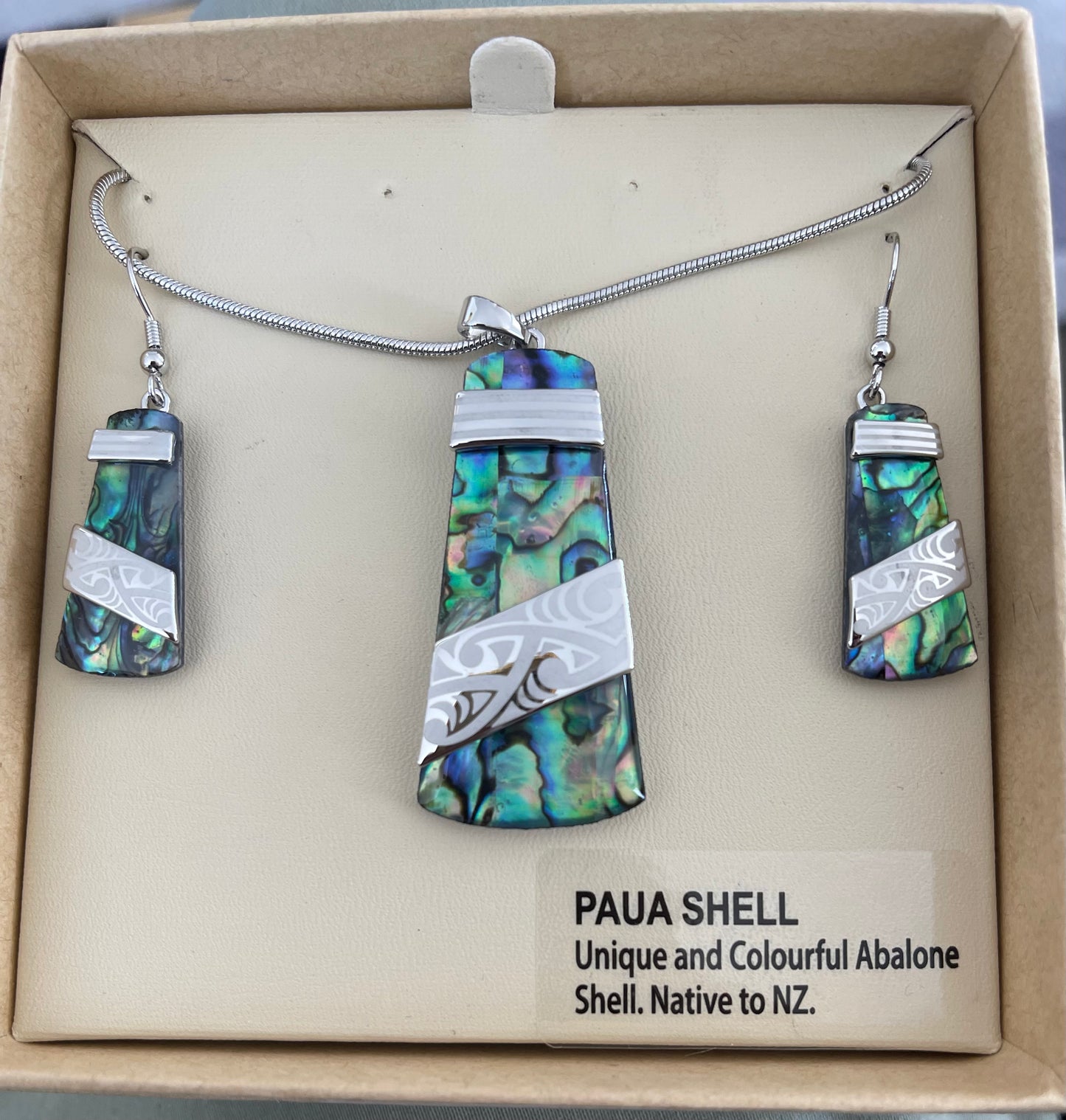 Paua Toki Necklace and Earrings