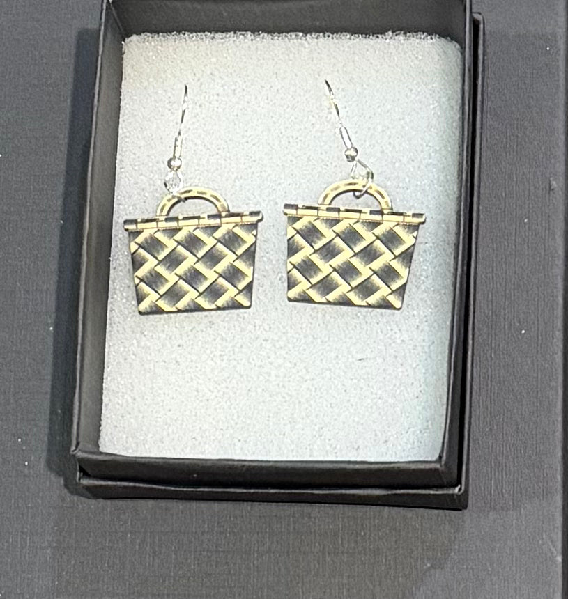 Acrylic gold kete earrings