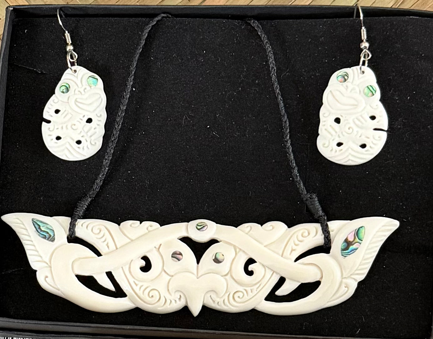 Bone Tiki face Set - Bone Necklace & Earrings