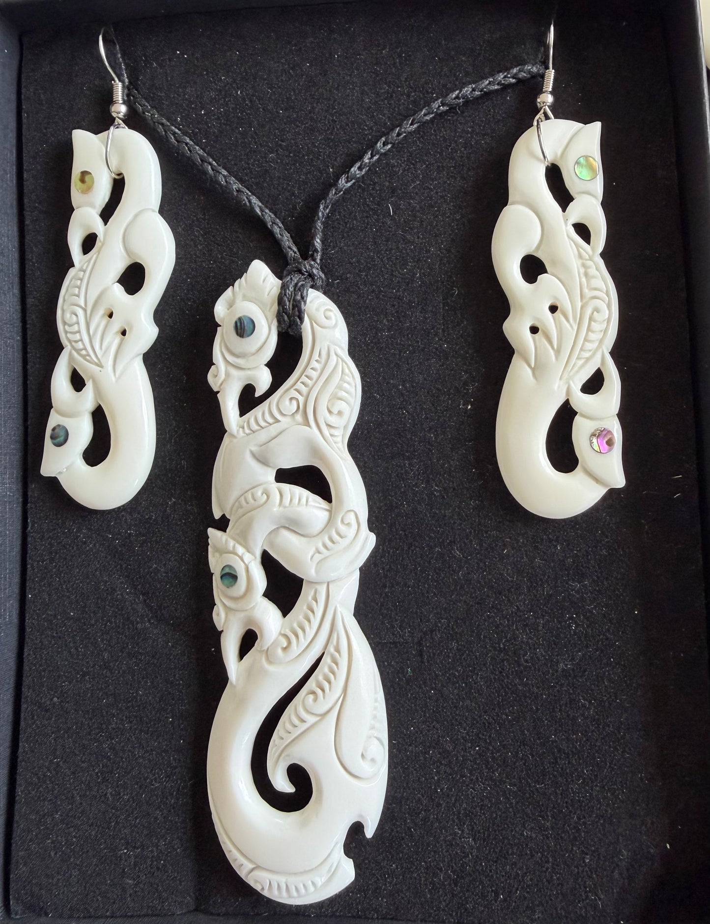 Manaia- Bone Necklace & Earrings