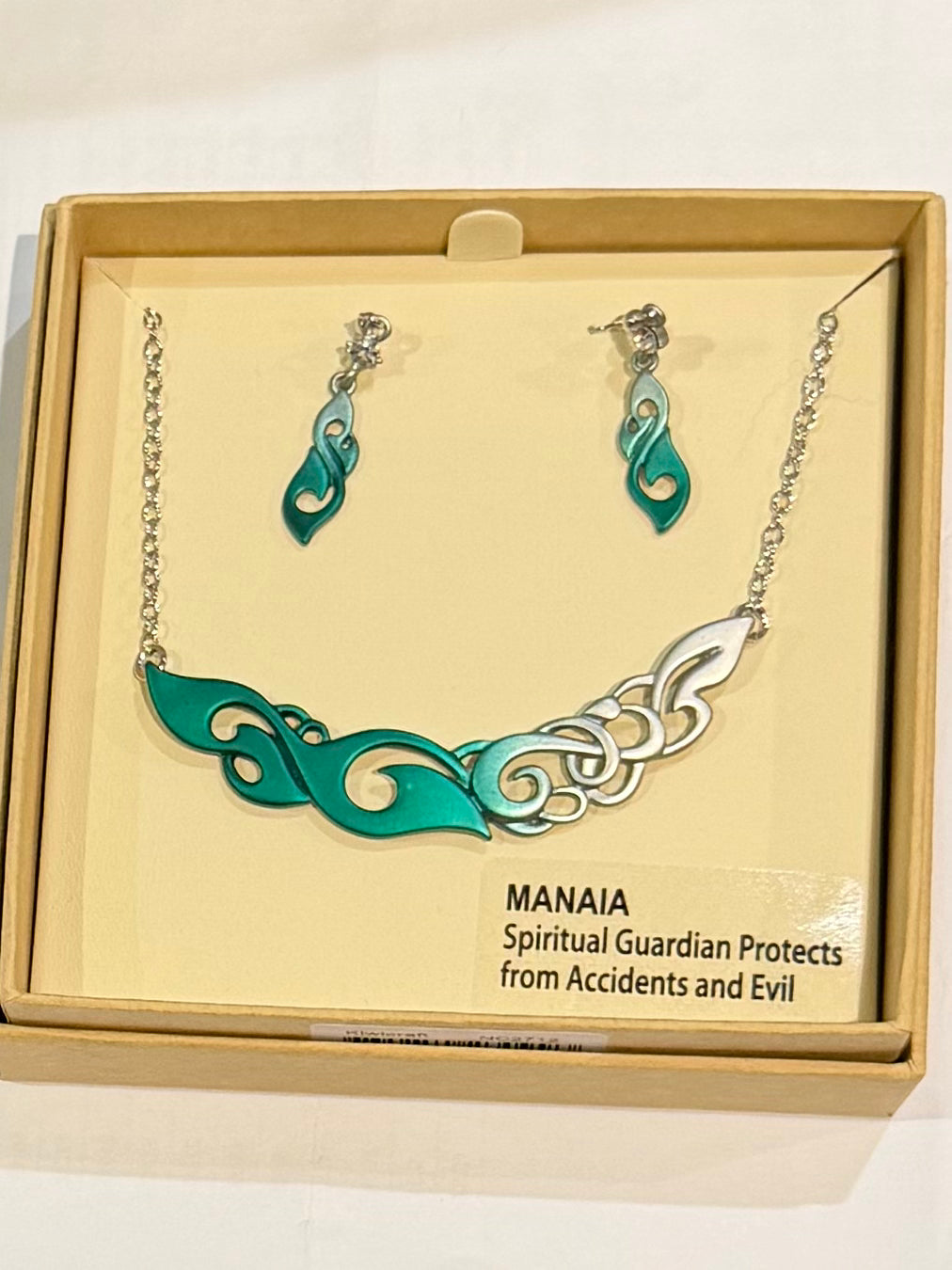 Turquoise Manaia Necklace and Earrings