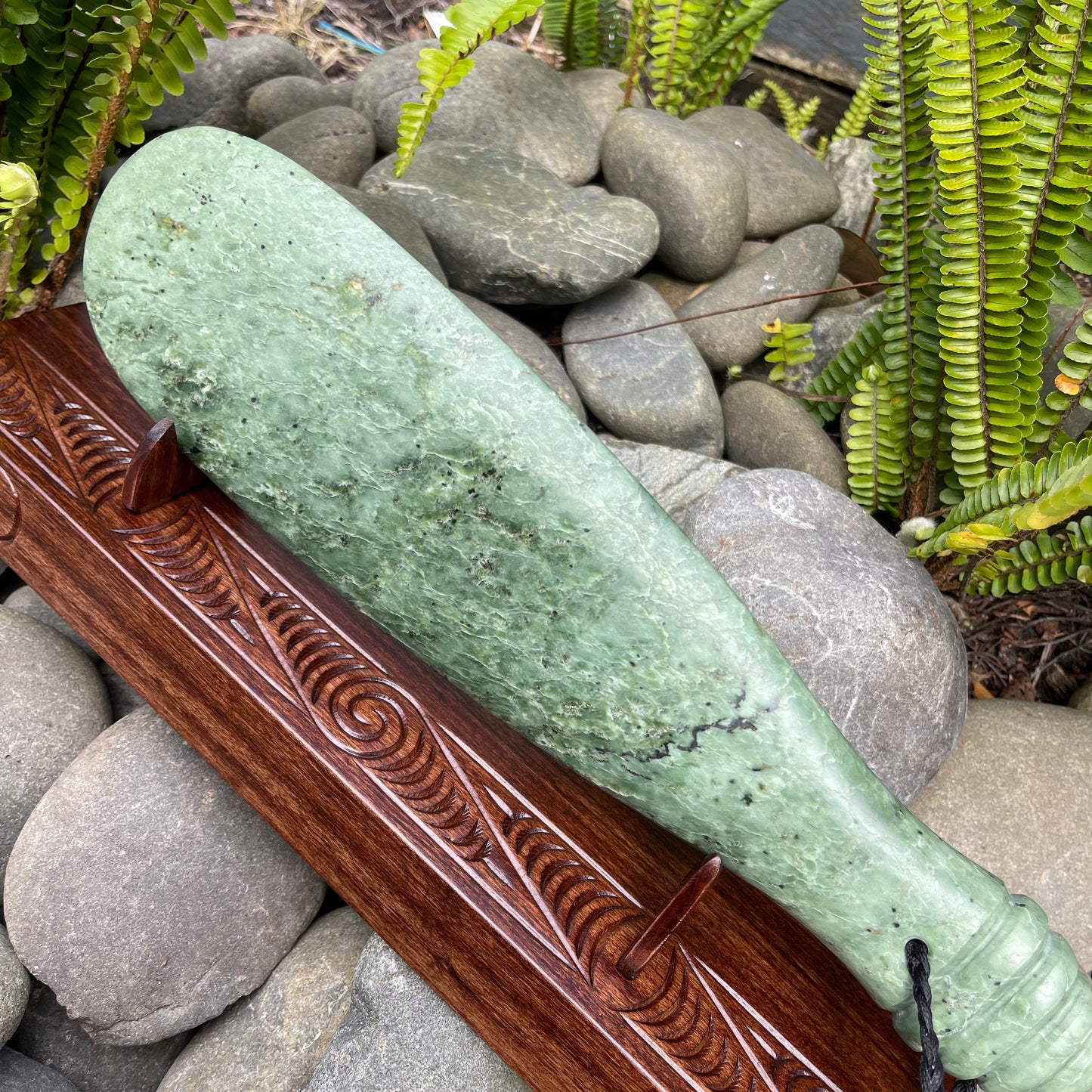 Pounamu Mere - Maori Mere - Greenstone Patu For Sale