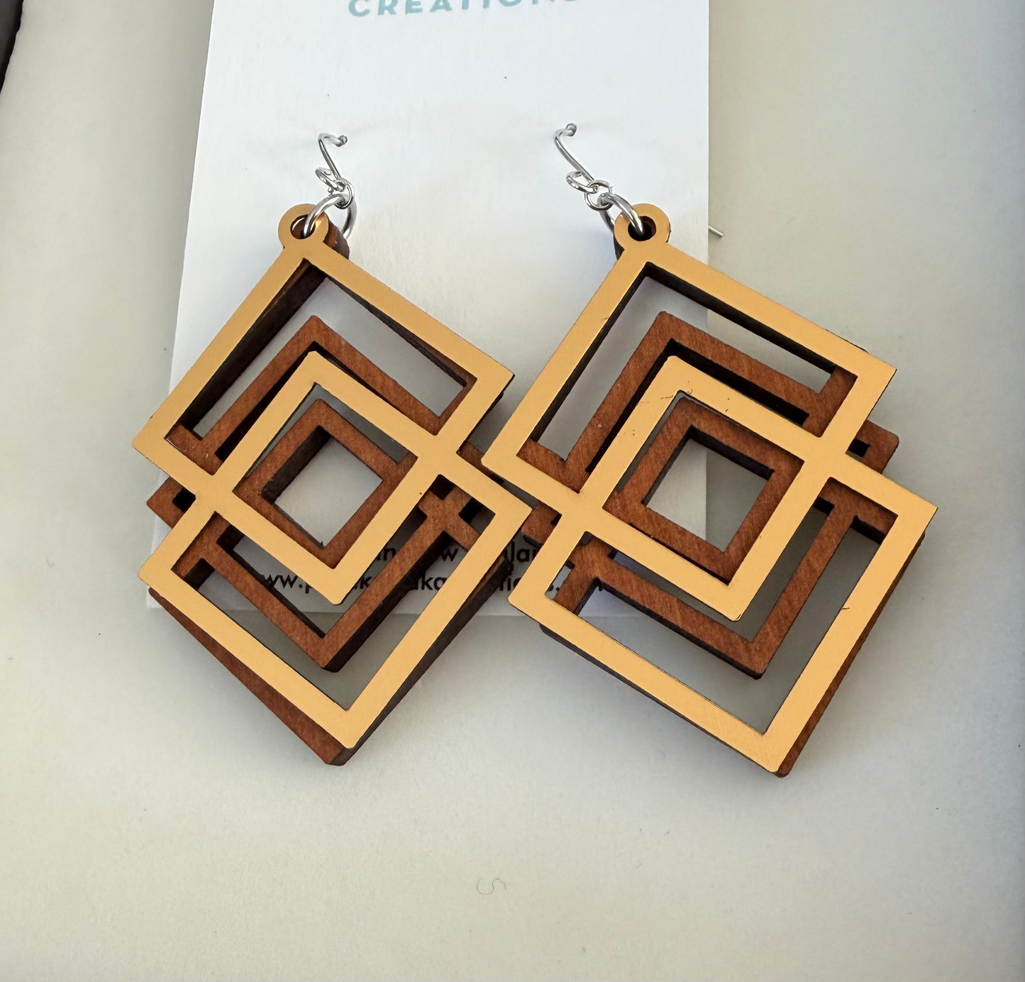 Maori Design wood and gold - Earrings