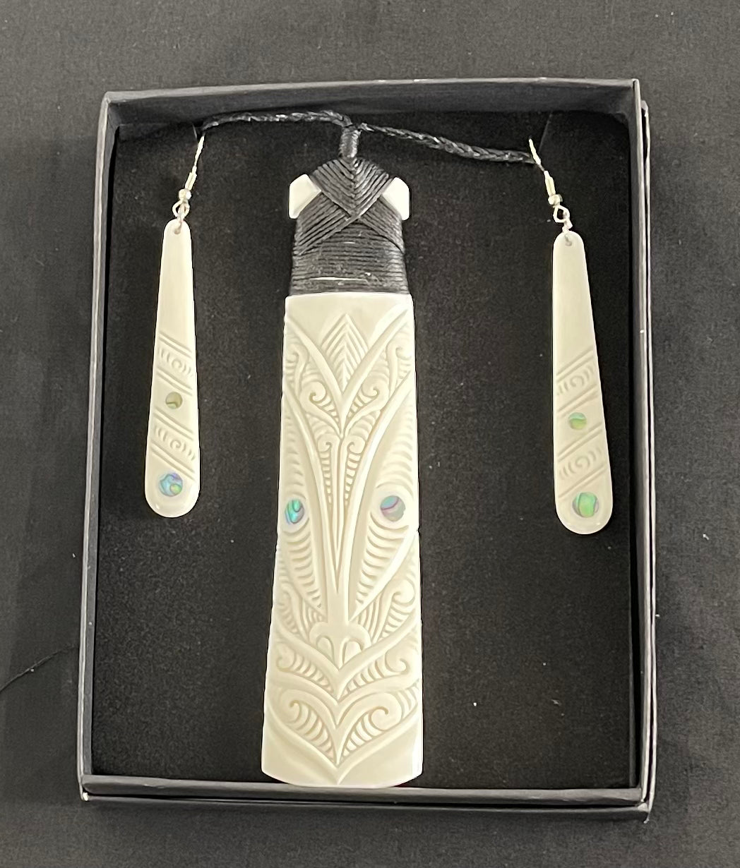 Bone Toki set - Bone Necklace & Earrings