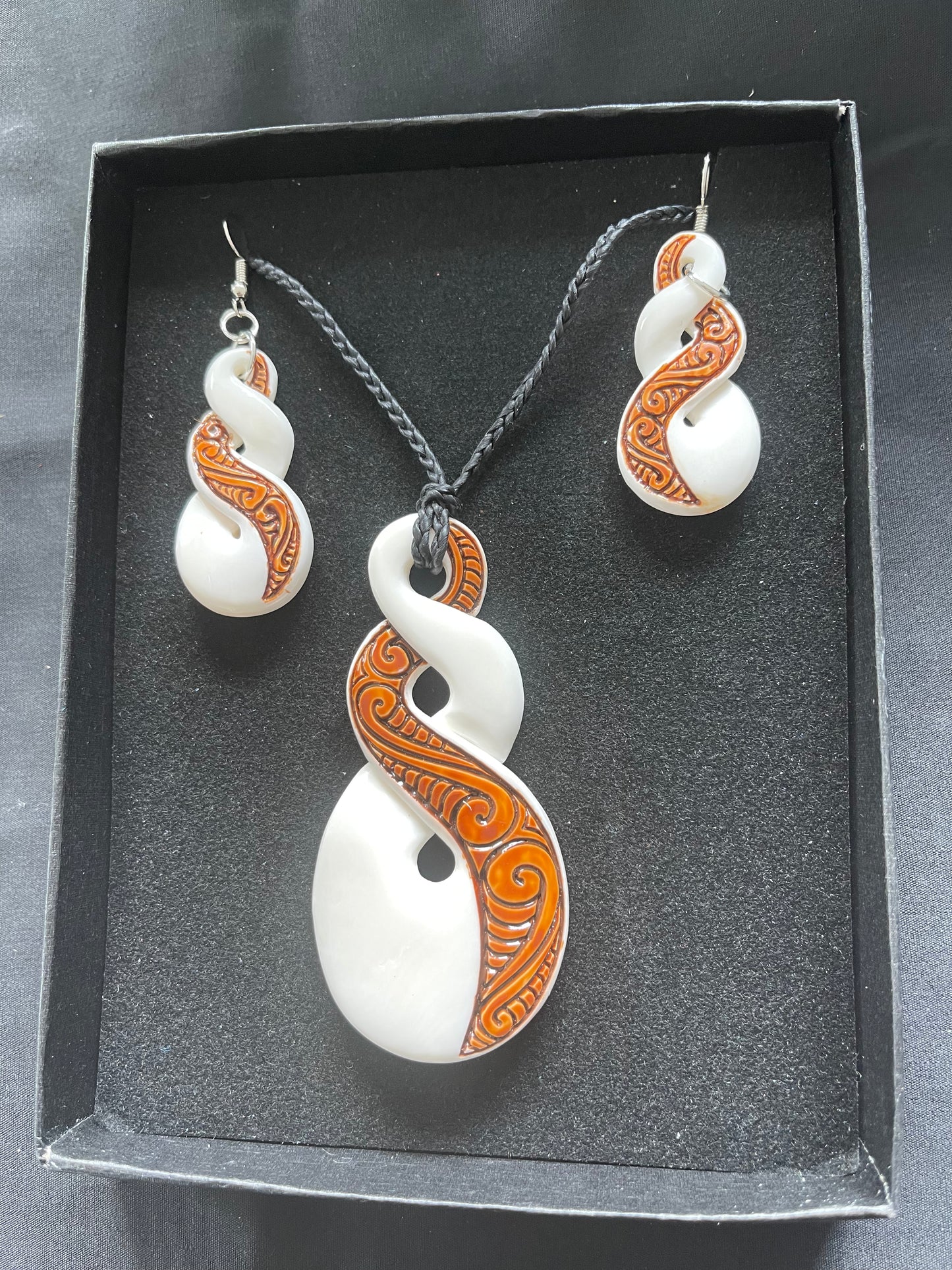 Bone Twist Set - Bone Necklace & Earrings
