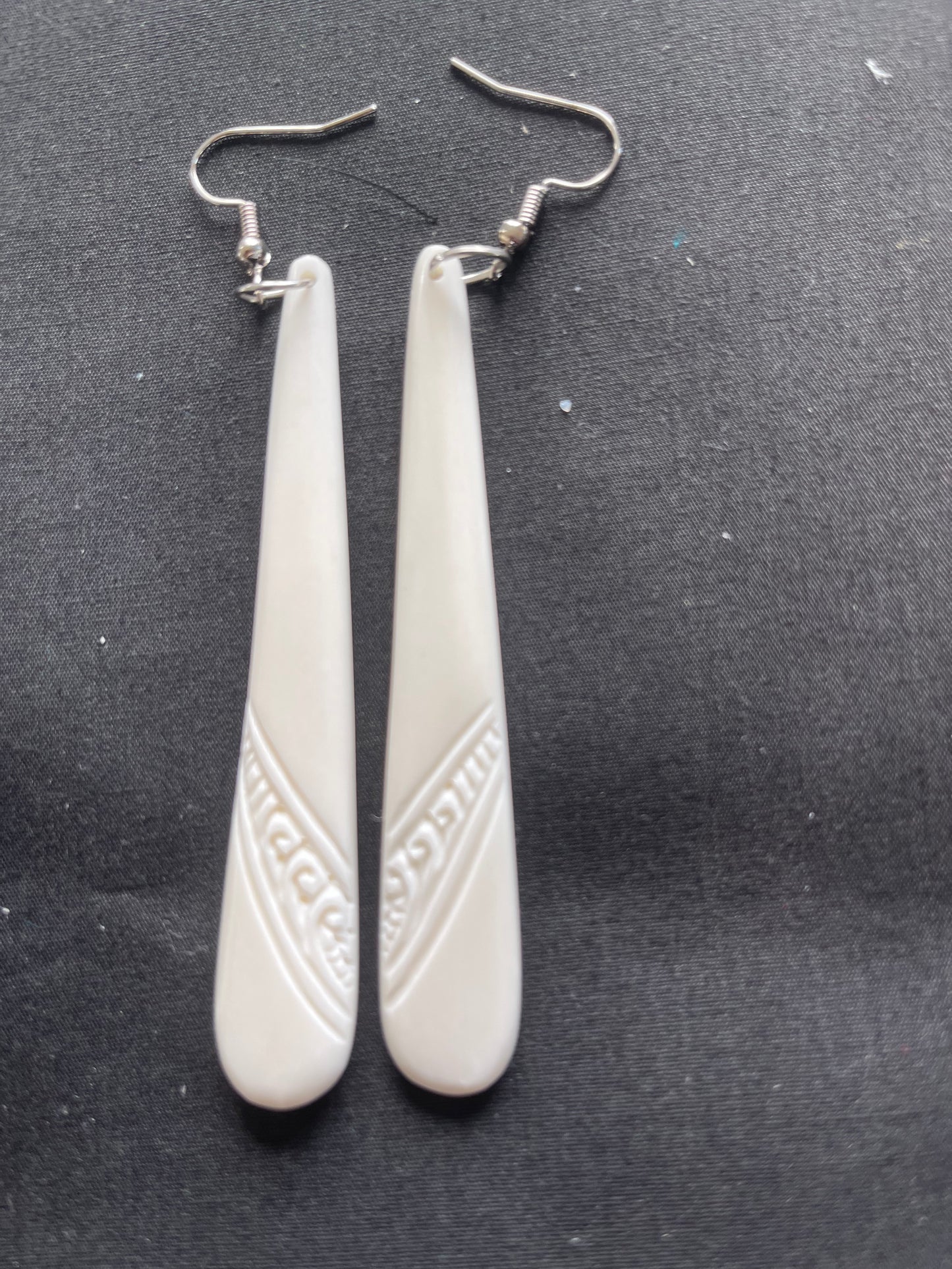 Teardrop Toki Bone Earrings