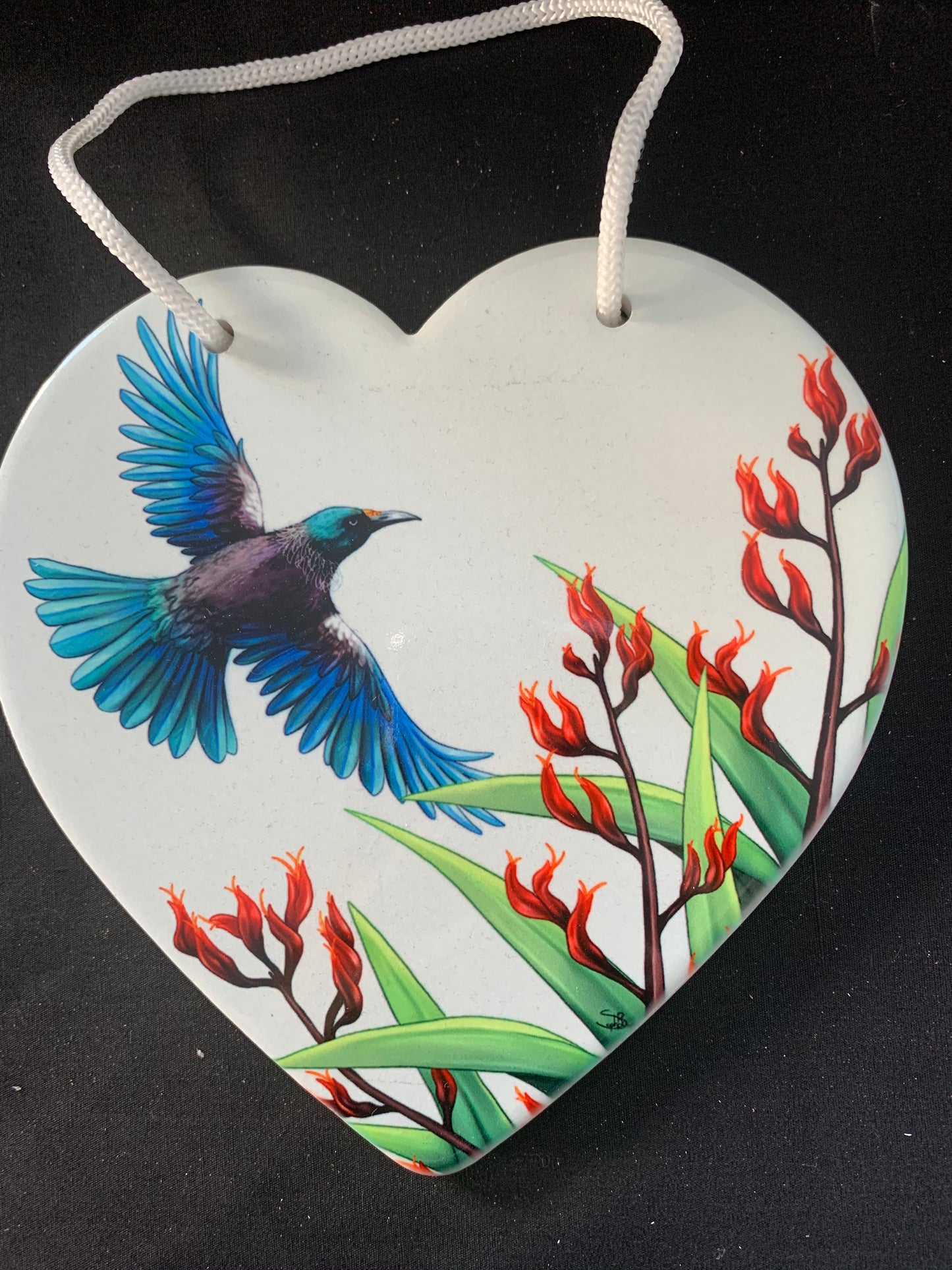 Tui In Flight Wall Plaque - Ceramic Wall Art