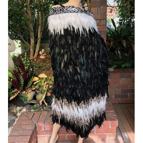 Contemporary Korowai - Korowai Cloak NZ - Maori Korowai