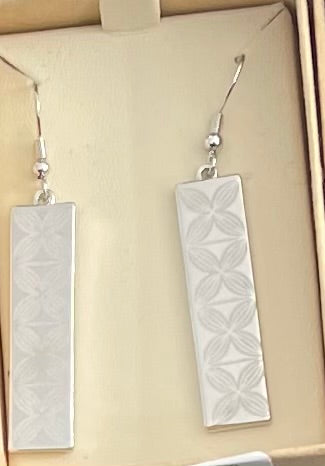 Island Design Silver Earrings