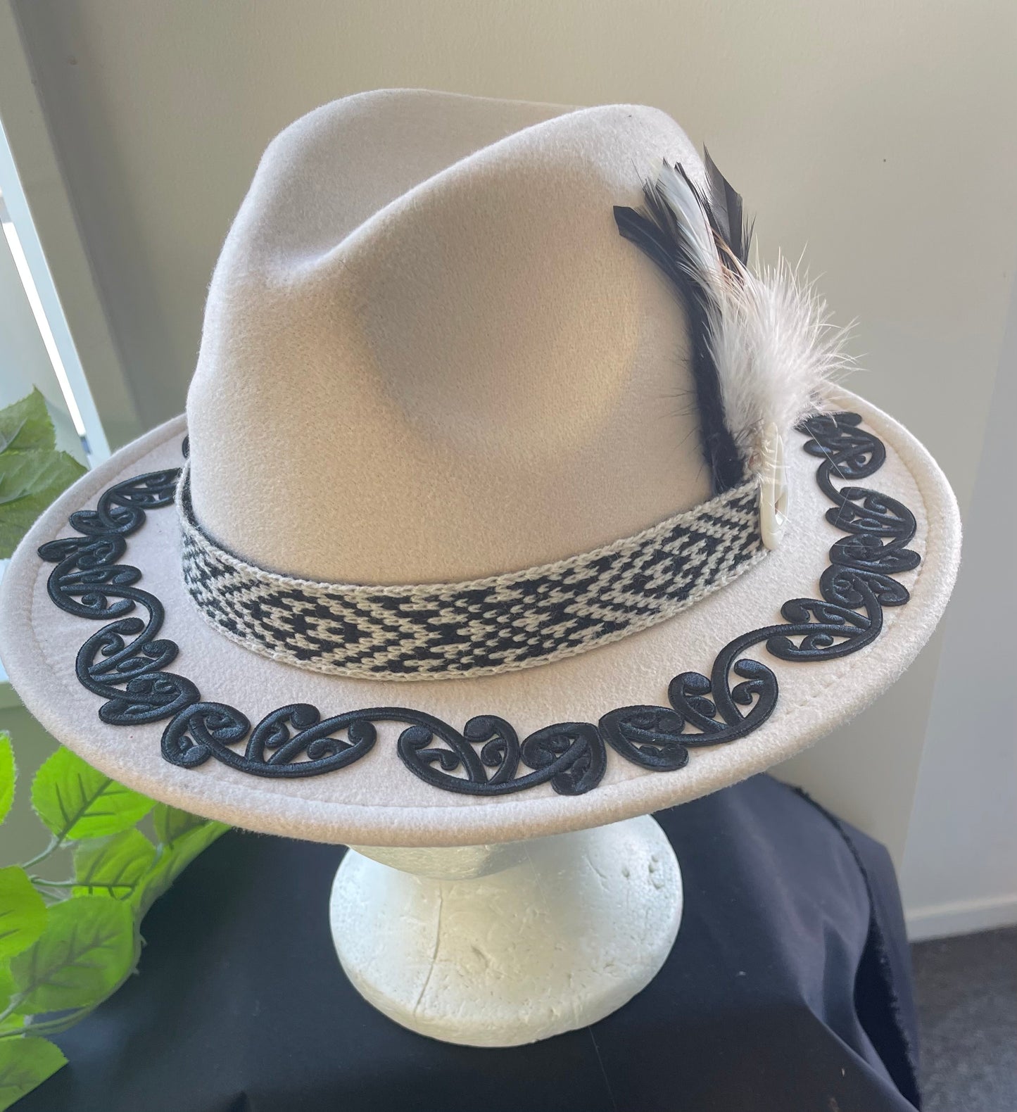 Potae - Beige Fedora Felt Hat