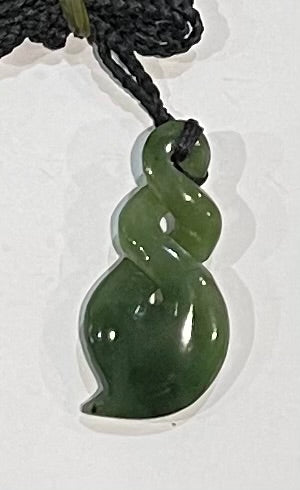 Greenstone Pounamu twist