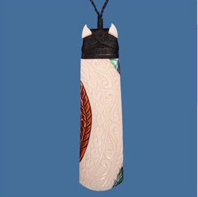 Paua Toki Pendant - Bone Carving
