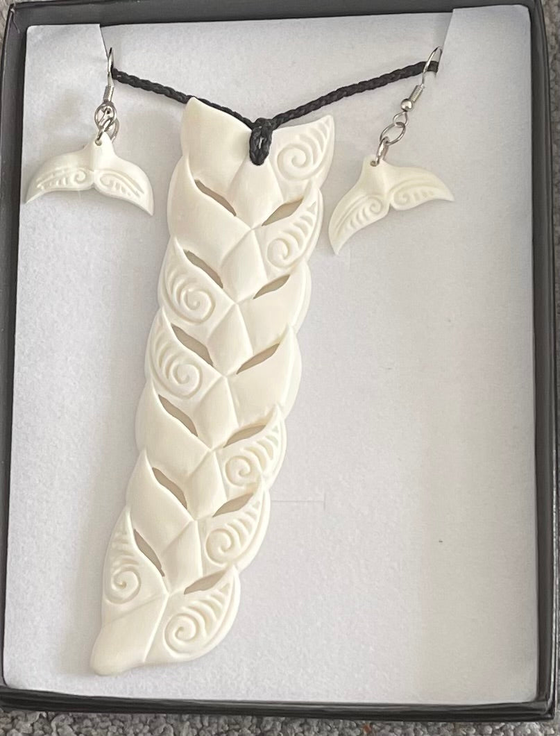 Whale Tail Set - Bone Necklace & Earrings