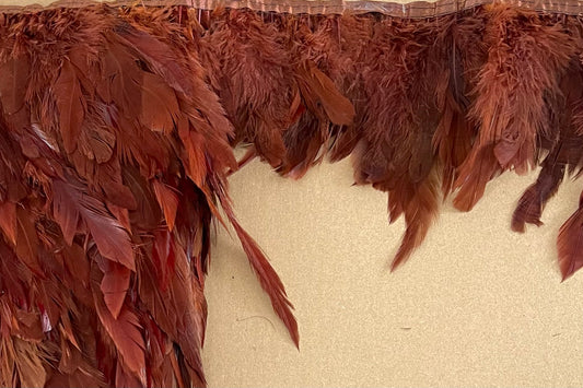 Plain rust colour Coque Feathers 32c