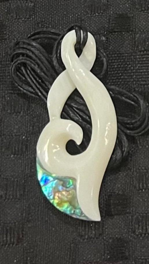 Pikorua Twist  - Maori Bone Carving - Bone Necklace