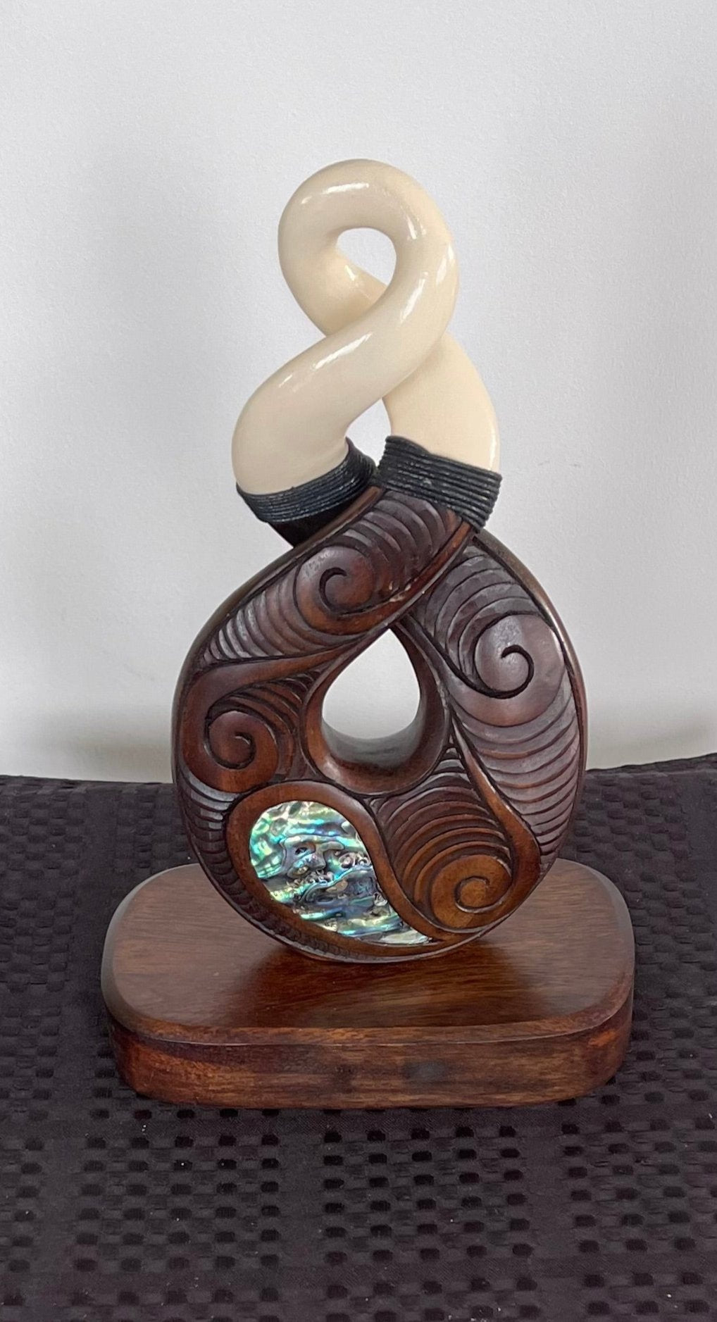 Pikorua Twist - Wooden Carving - Maori Carving NZ