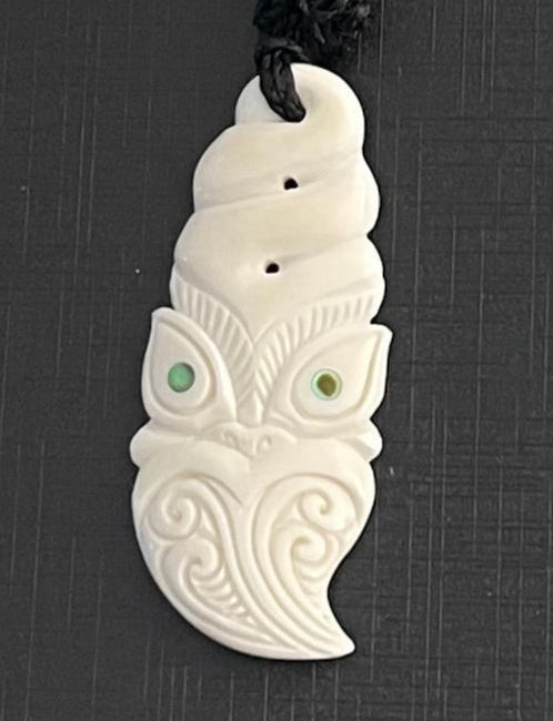 Maori Bone Carving - Bone Carved Necklace - Maori Jewellery