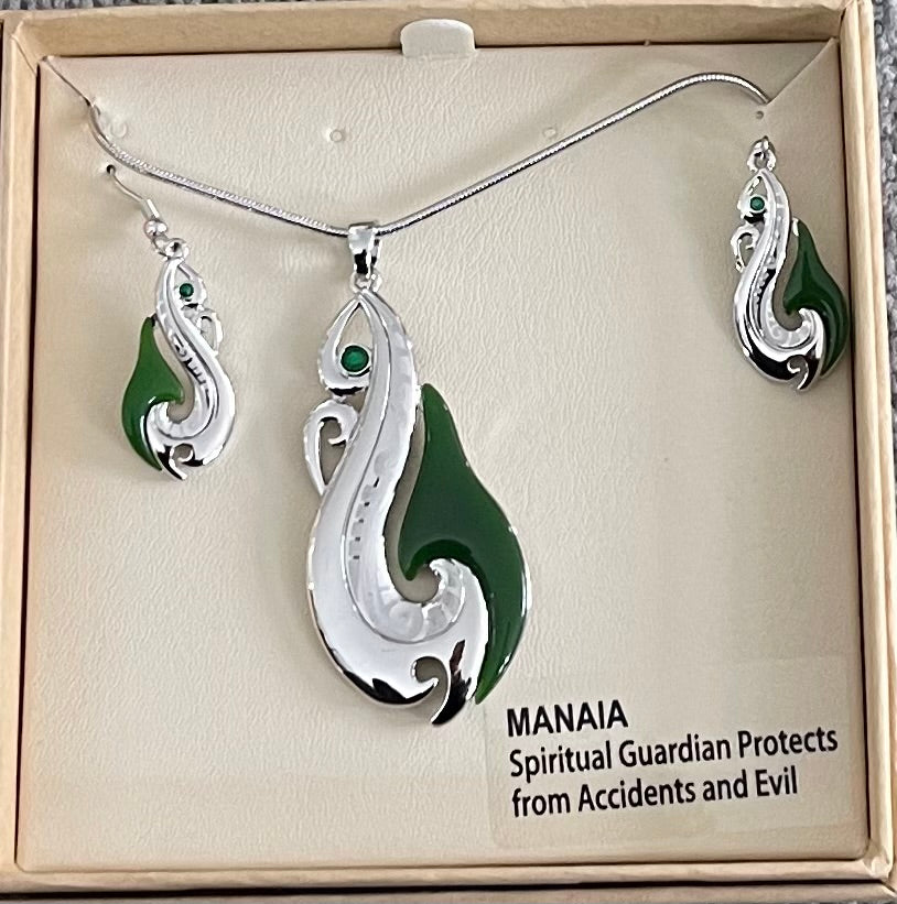 Jade Hook Manaia Necklace and Earrings