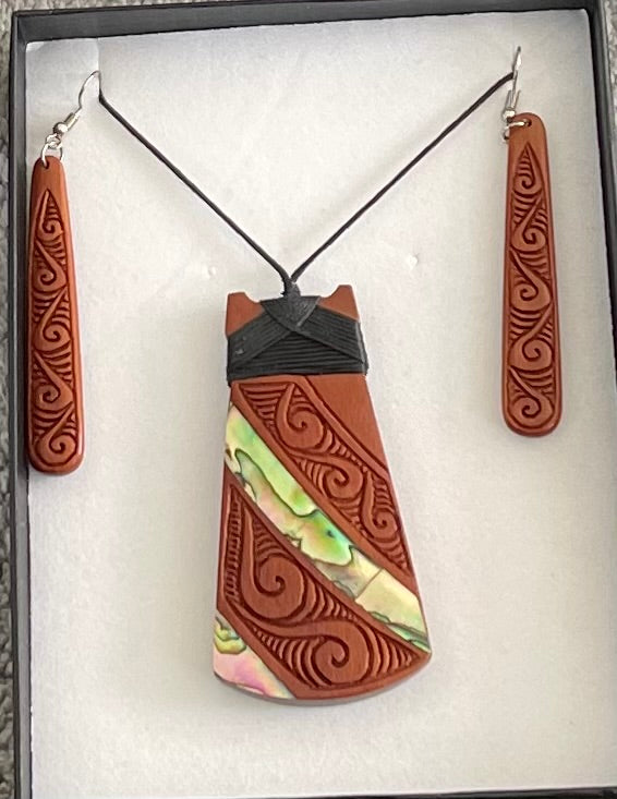 Wood and Paua Toki Set - Bone Necklace & Earrings