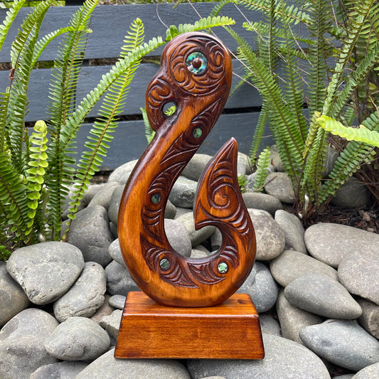(Hei Matau) Fish Hook - Wood Carvings - Maori Fish Hook Meaning - Wood Carvings Near Me - Maori Carvings
