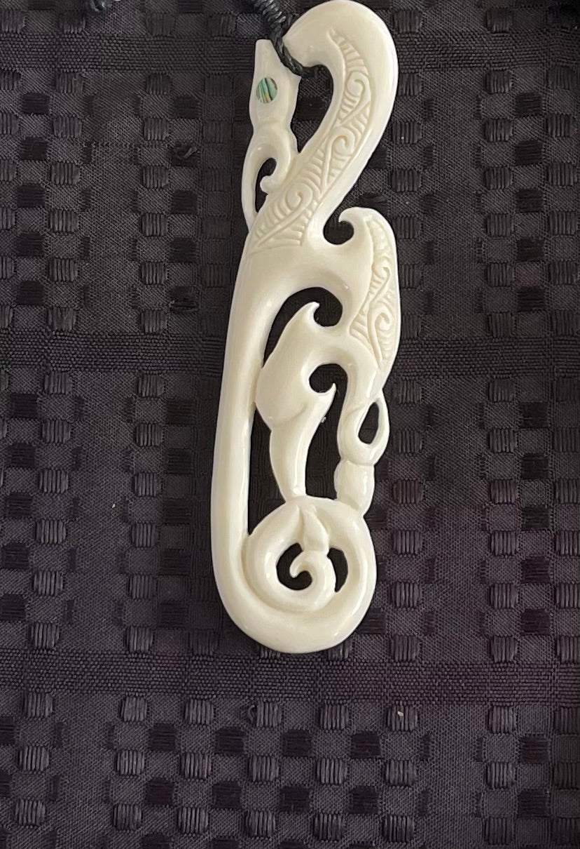 Tiki Manaia Toki - Bone Carving