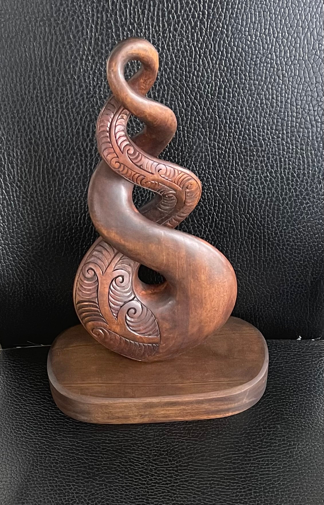 Pikorua Twist - Wood Carving New Zealand - Wood Carving Design