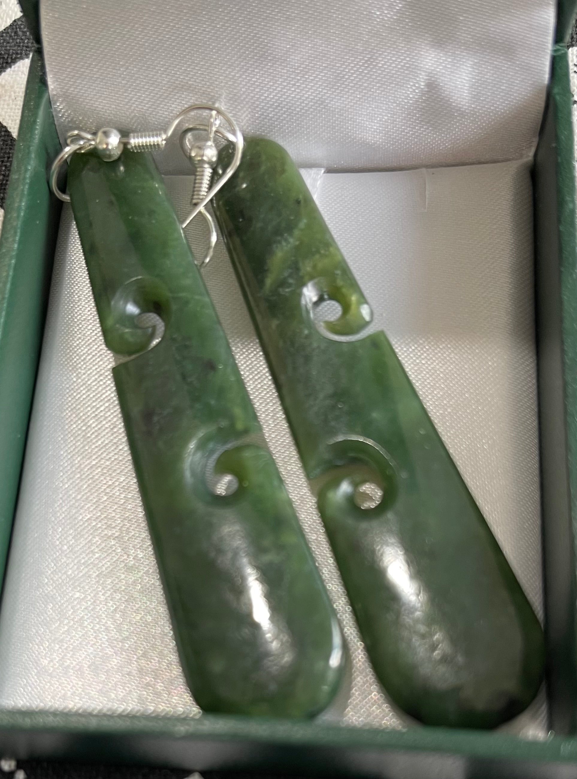 Greenstone Earrings - Maori Earrings - Pounamu NZ