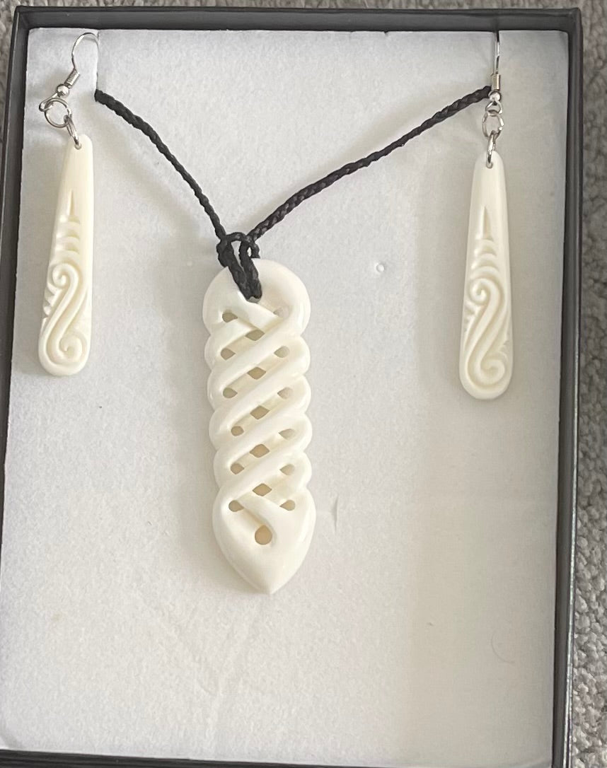 Bone Twist Set - Bone Necklace & Earrings