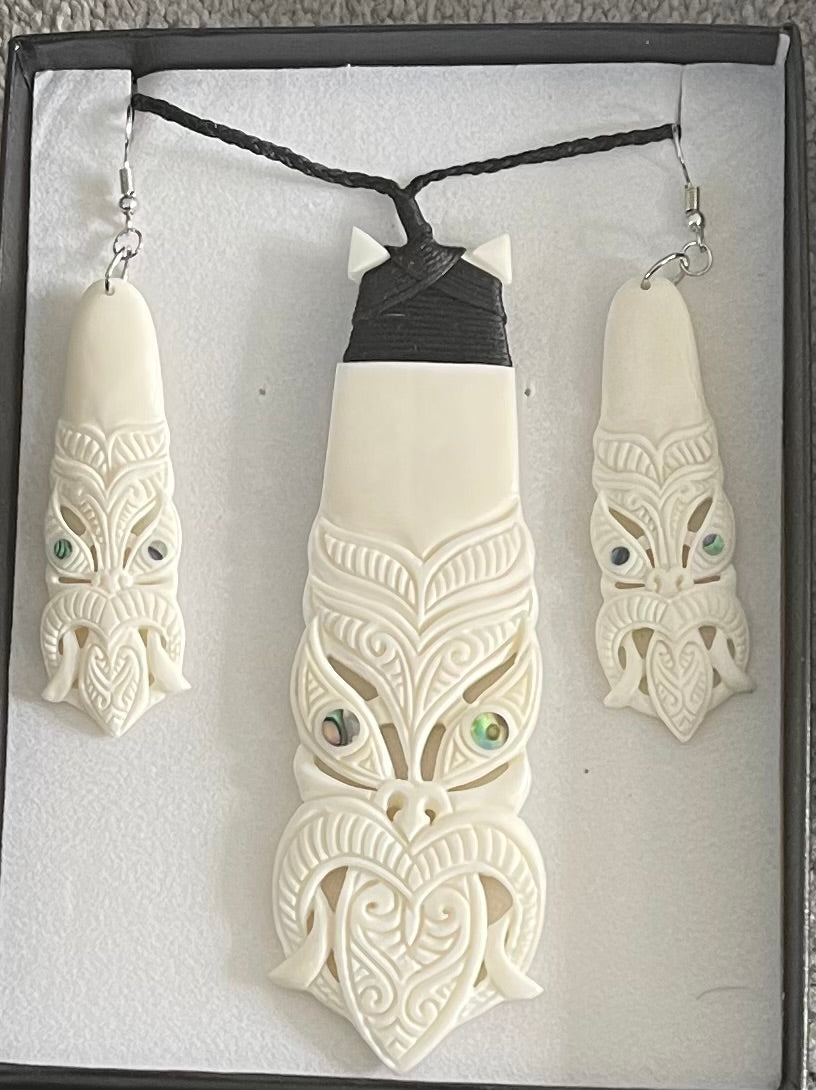 Bone Tiki Toki Set - Bone Necklace & Earrings