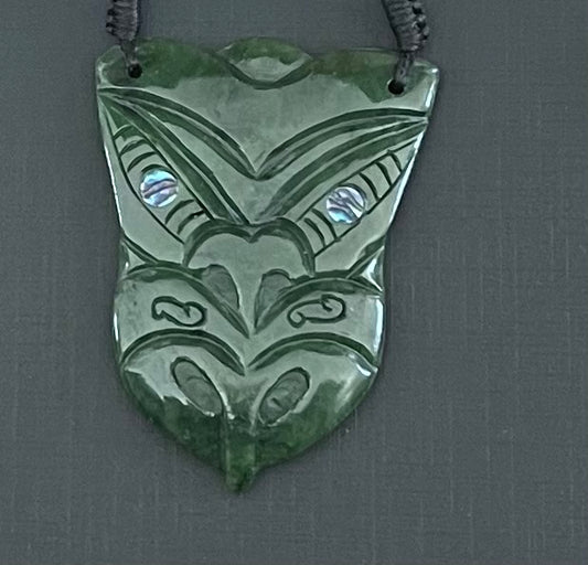 Mask Greenstone Pounamu pendant