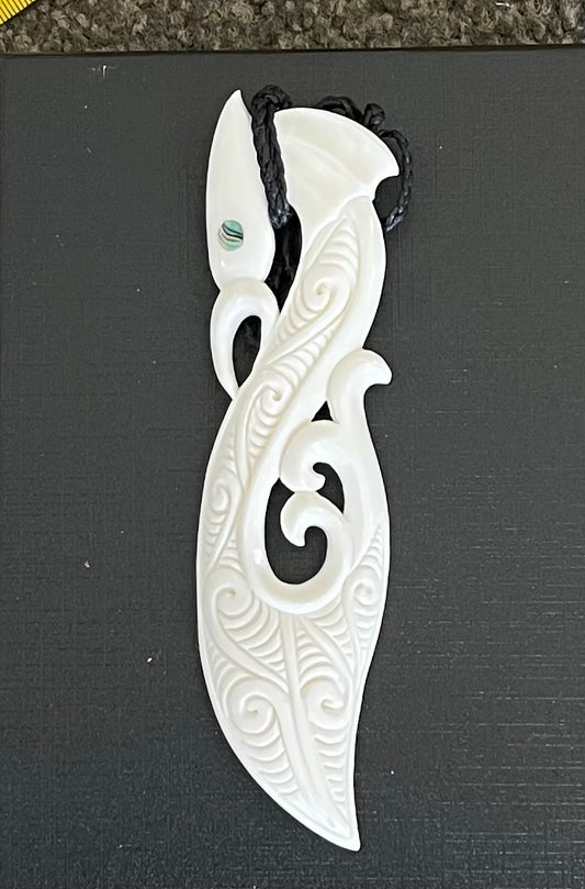 Manaia Twist Pendant - Bone Carving